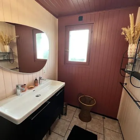 Vakantiehuis La Farwest Plein Pied Vue Pin Proche *